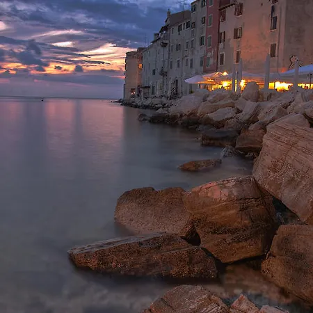 Apartments Suki Rovinj Room photo
